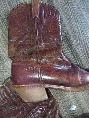 Vintage Men's Dingo Brown Leather Cowboy Boots Size 12D Embroidered Design Shaft